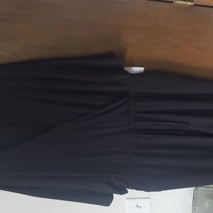 Tahari 2x black jumper